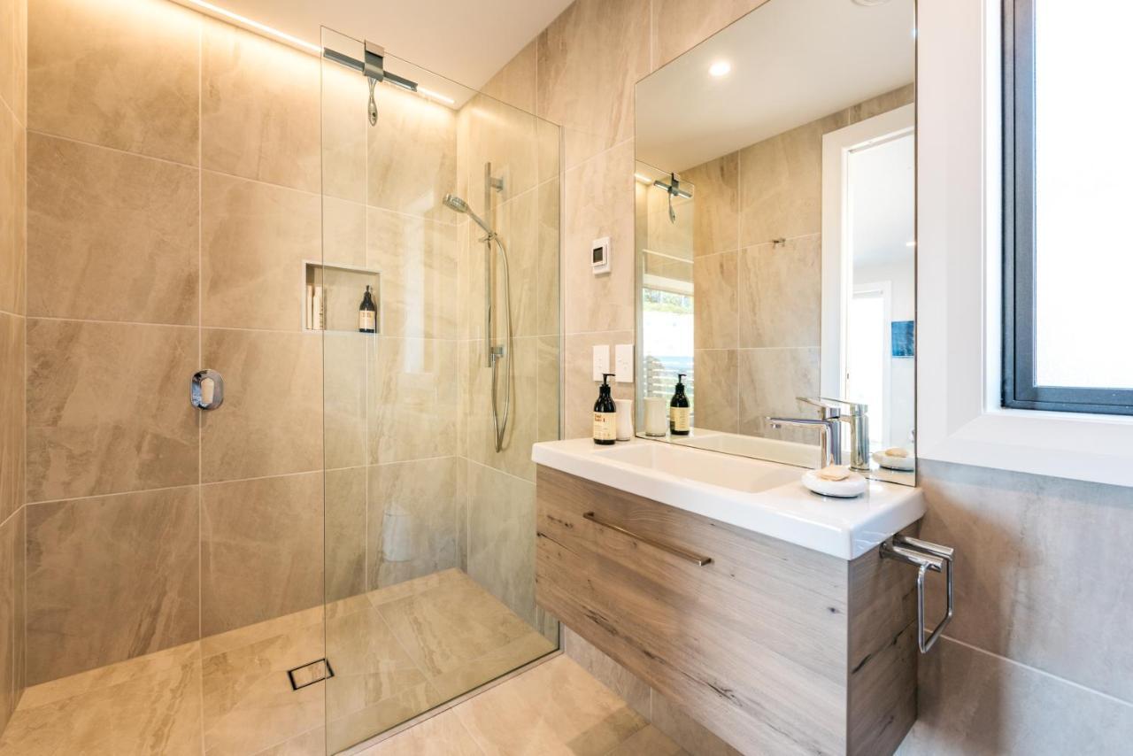 The Apartment - Sea Views At Te Whau Point By Waiheke Unlimited Omiha Esterno foto